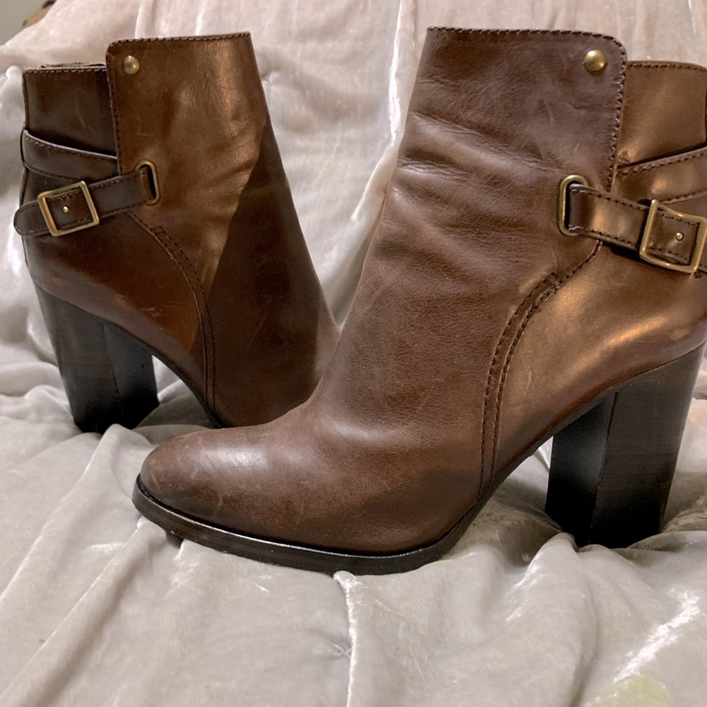 Frye Claude Jodhpur Brown Leather Ankle Booties ~ Style 3476446 ~ Size 7.6 - Picture 2 of 14